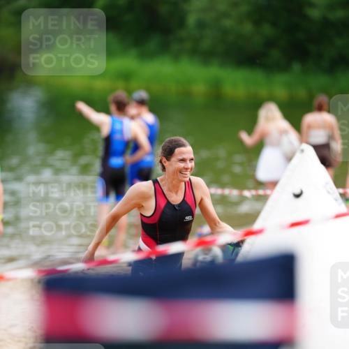 21.06.2026 - 29. Vierlanden-Triathlon LAZAROV Photography http://msf.ph/oto/9864565 21.06.2026 11:27:22 Schwimmen 847 meine-sportfotos.de
