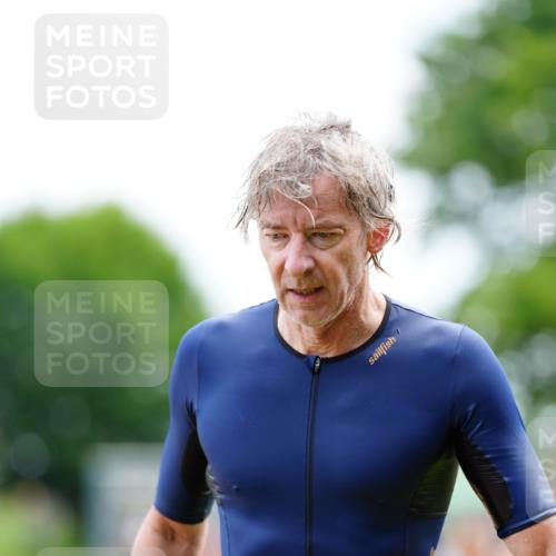 21.06.2026 - 29. Vierlanden-Triathlon LAZAROV Photography http://msf.ph/oto/9864604 21.06.2026 11:28:12 Schwimmen 816, 850 meine-sportfotos.de