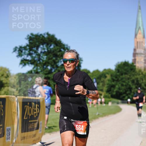 21.06.2026 - Viking Triathlon Michael Burmester http://msf.ph/oto/9864620 21.06.2026 16:46:17 Laufen 182, 564 meine-sportfotos.de