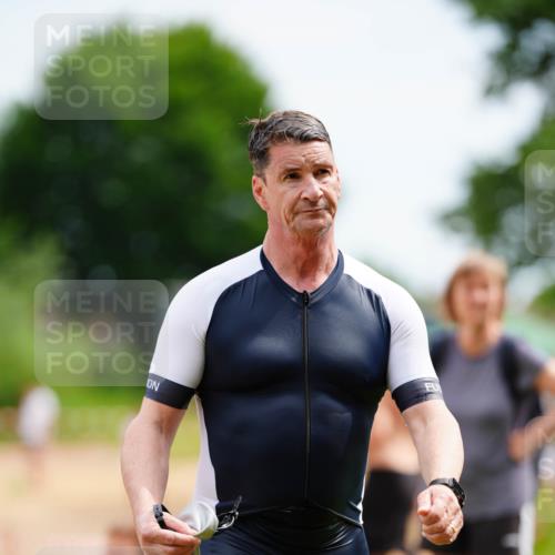 21.06.2026 - 29. Vierlanden-Triathlon LAZAROV Photography http://msf.ph/oto/9864668 21.06.2026 11:40:19 Schwimmen 796 meine-sportfotos.de