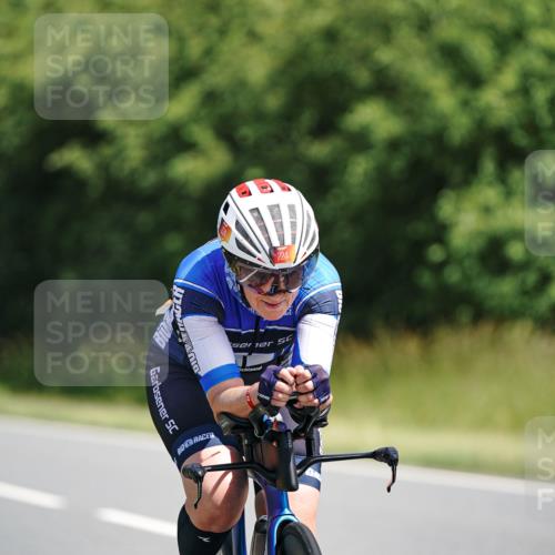 21.06.2026 - Viking Triathlon Michael Burmester http://msf.ph/oto/9864677 21.06.2026 11:49:50 Radfahren 40, 40, 93, 156, 156, 168, 218, 224, 254, 297, 333, 346, 393, 471, 482, 492, 493, 528, 614, 629, 633 meine-sportfotos.de