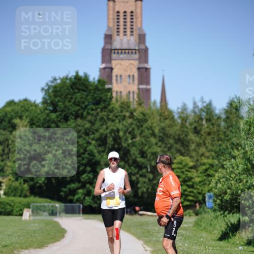 21.06.2026 - Viking Triathlon Michael Burmester http://msf.ph/oto/9864729 21.06.2026 16:48:17 Laufen 618 meine-sportfotos.de