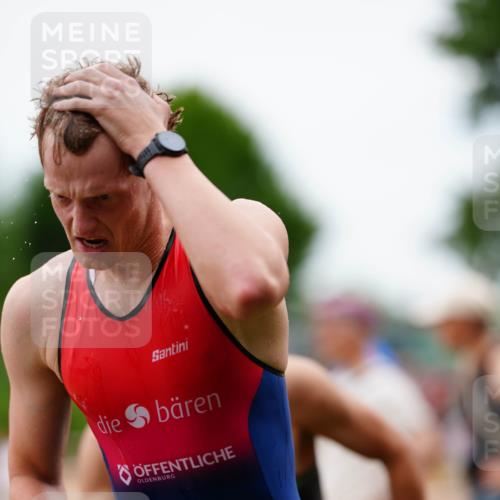 21.06.2026 - 29. Vierlanden-Triathlon LAZAROV Photography http://msf.ph/oto/9864732 21.06.2026 12:01:19 Schwimmen 919, 927, 941, 947, 954, 956, 957, 958, 963, 971, 972, 975 meine-sportfotos.de
