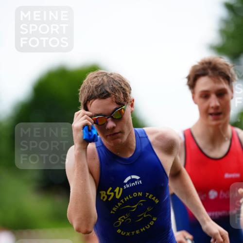 21.06.2026 - 29. Vierlanden-Triathlon LAZAROV Photography http://msf.ph/oto/9864745 21.06.2026 12:01:30 Schwimmen 947, 953, 958, 963, 966, 970, 971, 972 meine-sportfotos.de
