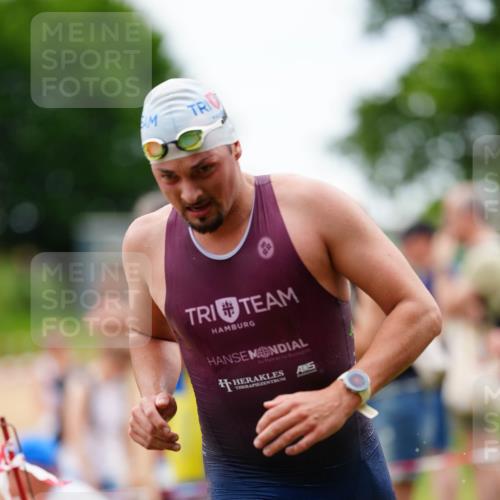 21.06.2026 - 29. Vierlanden-Triathlon LAZAROV Photography http://msf.ph/oto/9864756 21.06.2026 12:01:41 Schwimmen 909, 952, 953, 959, 970, 974 meine-sportfotos.de