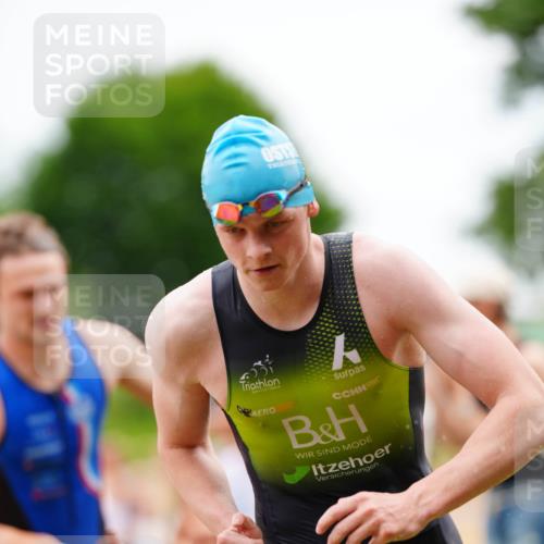 21.06.2026 - 29. Vierlanden-Triathlon LAZAROV Photography http://msf.ph/oto/9864761 21.06.2026 12:01:46 Schwimmen 909, 911, 952, 953, 959, 974 meine-sportfotos.de