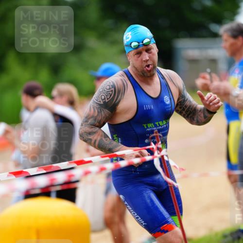 21.06.2026 - 29. Vierlanden-Triathlon LAZAROV Photography http://msf.ph/oto/9864797 21.06.2026 12:02:19 Schwimmen 910, 928, 935, 936 meine-sportfotos.de