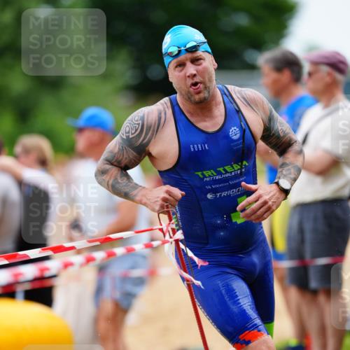 21.06.2026 - 29. Vierlanden-Triathlon LAZAROV Photography http://msf.ph/oto/9864800 21.06.2026 12:02:19 Schwimmen 910, 928, 935, 936 meine-sportfotos.de