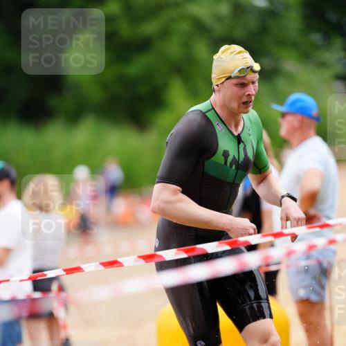 21.06.2026 - 29. Vierlanden-Triathlon LAZAROV Photography http://msf.ph/oto/9864805 21.06.2026 12:02:25 Schwimmen 912, 925, 928, 935, 936, 967 meine-sportfotos.de
