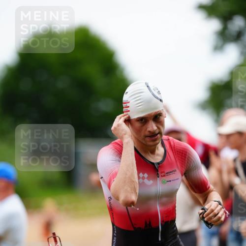 21.06.2026 - 29. Vierlanden-Triathlon LAZAROV Photography http://msf.ph/oto/9864835 21.06.2026 12:02:43 Schwimmen 908, 912, 921, 923, 926, 933, 938, 943, 945, 960, 962, 969, 977 meine-sportfotos.de