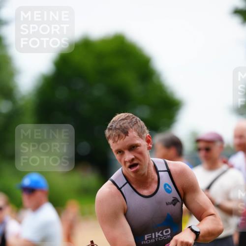21.06.2026 - 29. Vierlanden-Triathlon LAZAROV Photography http://msf.ph/oto/9864836 21.06.2026 12:02:46 Schwimmen 908, 921, 923, 926, 933, 943, 945, 960, 962, 969, 977 meine-sportfotos.de
