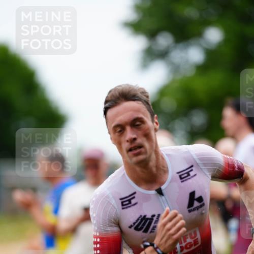 21.06.2026 - 29. Vierlanden-Triathlon LAZAROV Photography http://msf.ph/oto/9864840 21.06.2026 12:02:48 Schwimmen 921, 926, 943, 945, 960, 962, 977 meine-sportfotos.de