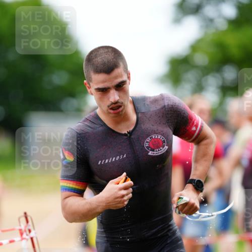 21.06.2026 - 29. Vierlanden-Triathlon LAZAROV Photography http://msf.ph/oto/9864901 21.06.2026 12:03:39 Schwimmen 932, 937, 939, 981 meine-sportfotos.de