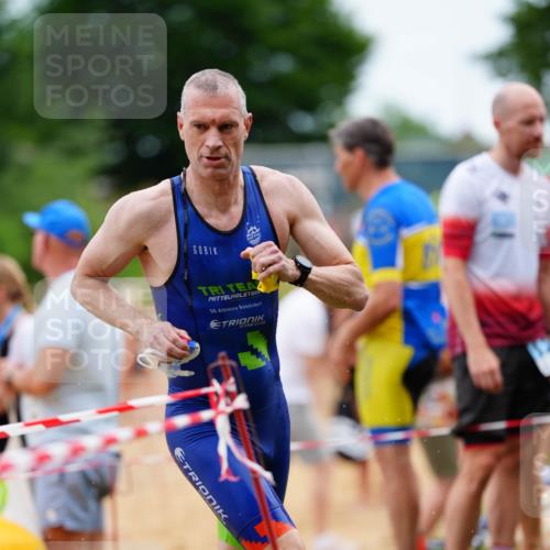 21.06.2026 - 29. Vierlanden-Triathlon LAZAROV Photography http://msf.ph/oto/9864905 21.06.2026 12:03:44 Schwimmen 932, 939 meine-sportfotos.de
