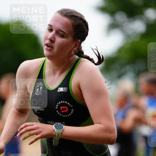 21.06.2026 - 29. Vierlanden-Triathlon LAZAROV Photography http://msf.ph/oto/9864939 21.06.2026 12:27:07 Schwimmen 983, 995, 1008, 1011 meine-sportfotos.de