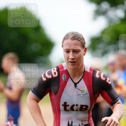 21.06.2026 - 29. Vierlanden-Triathlon LAZAROV Photography http://msf.ph/oto/9864970 21.06.2026 12:27:42 Schwimmen 996, 998, 1001, 1002, 1007 meine-sportfotos.de