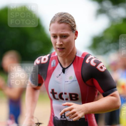21.06.2026 - 29. Vierlanden-Triathlon LAZAROV Photography http://msf.ph/oto/9864973 21.06.2026 12:27:42 Schwimmen 996, 998, 1001, 1002, 1007 meine-sportfotos.de