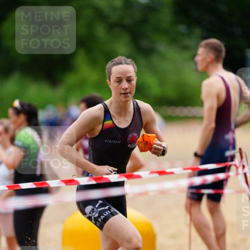 21.06.2026 - 29. Vierlanden-Triathlon LAZAROV Photography http://msf.ph/oto/9864987 21.06.2026 12:28:06 Schwimmen 991, 1006, 1015, 1017 meine-sportfotos.de