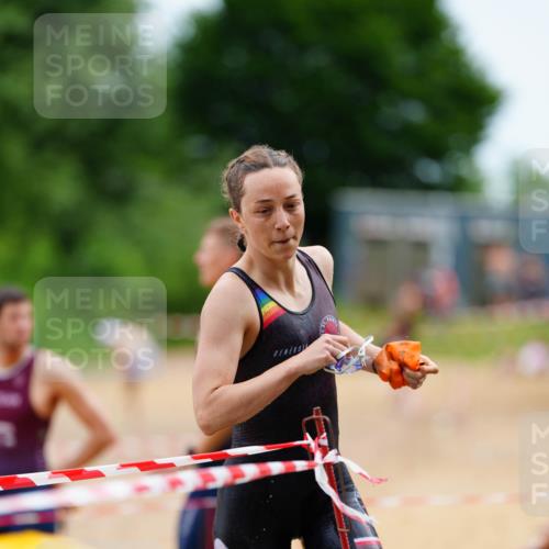 21.06.2026 - 29. Vierlanden-Triathlon LAZAROV Photography http://msf.ph/oto/9864991 21.06.2026 12:28:06 Schwimmen 991, 1006, 1015, 1017 meine-sportfotos.de