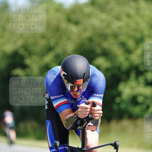 21.06.2026 - Viking Triathlon Michael Burmester http://msf.ph/oto/9864999 21.06.2026 11:52:16 Radfahren 77, 80, 141, 410, 516, 520, 550, 636, 660 meine-sportfotos.de
