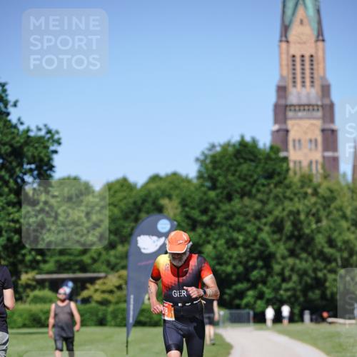 21.06.2026 - Viking Triathlon Michael Burmester http://msf.ph/oto/9865037 21.06.2026 16:52:42 Laufen 178 meine-sportfotos.de
