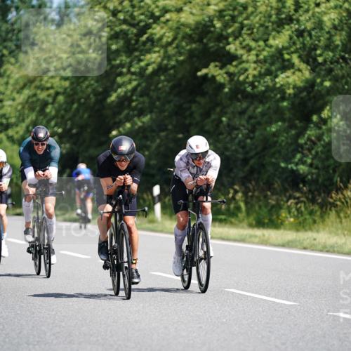 21.06.2026 - Viking Triathlon Michael Burmester http://msf.ph/oto/9865056 21.06.2026 11:52:55 Radfahren 104, 109, 135, 145, 160, 178, 180, 202, 383, 446, 452, 452, 496, 500, 515, 603, 610 meine-sportfotos.de