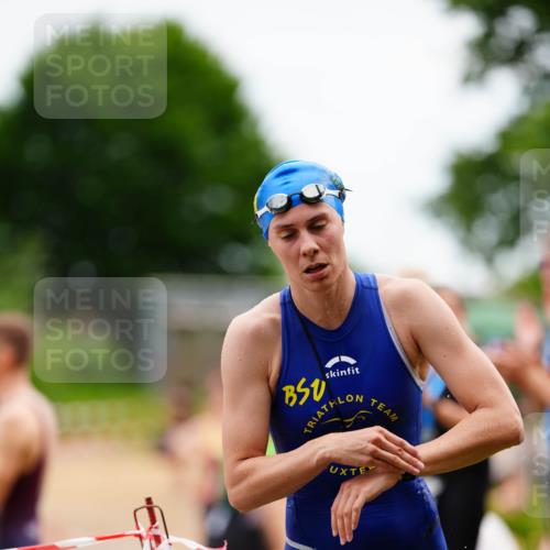 21.06.2026 - 29. Vierlanden-Triathlon LAZAROV Photography http://msf.ph/oto/9865060 21.06.2026 12:29:03 Schwimmen 984, 1013 meine-sportfotos.de