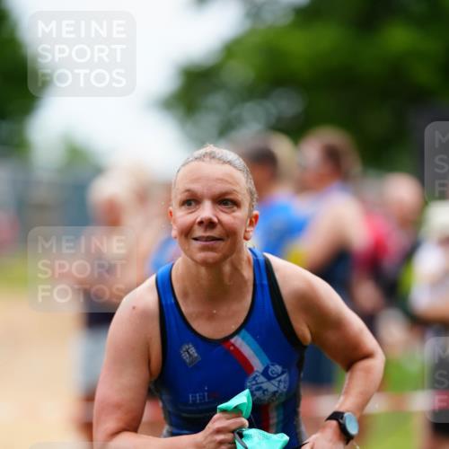 21.06.2026 - 29. Vierlanden-Triathlon LAZAROV Photography http://msf.ph/oto/9865079 21.06.2026 12:29:38 Schwimmen 992, 1012 meine-sportfotos.de