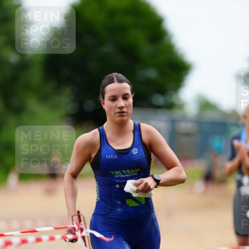 21.06.2026 - 29. Vierlanden-Triathlon LAZAROV Photography http://msf.ph/oto/9865139 21.06.2026 12:31:12 Schwimmen 986, 988 meine-sportfotos.de