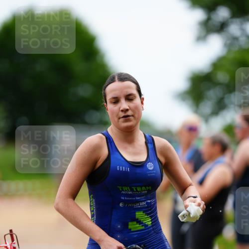 21.06.2026 - 29. Vierlanden-Triathlon LAZAROV Photography http://msf.ph/oto/9865143 21.06.2026 12:31:12 Schwimmen 986, 988 meine-sportfotos.de