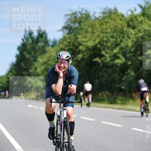 21.06.2026 - Viking Triathlon Michael Burmester http://msf.ph/oto/9865144 21.06.2026 11:53:11 Radfahren 160, 178, 182, 202, 202, 603 meine-sportfotos.de