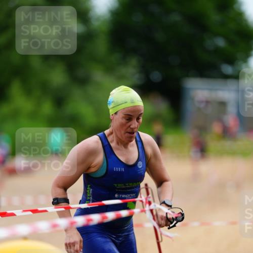 21.06.2026 - 29. Vierlanden-Triathlon LAZAROV Photography http://msf.ph/oto/9865155 21.06.2026 12:31:17 Schwimmen 986, 988 meine-sportfotos.de