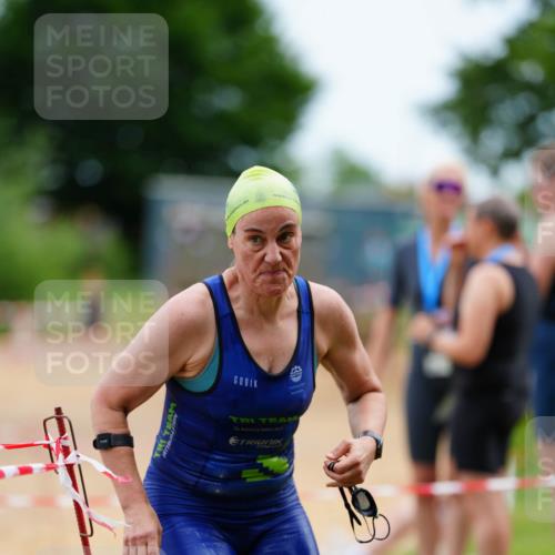 21.06.2026 - 29. Vierlanden-Triathlon LAZAROV Photography http://msf.ph/oto/9865157 21.06.2026 12:31:17 Schwimmen 986, 988 meine-sportfotos.de