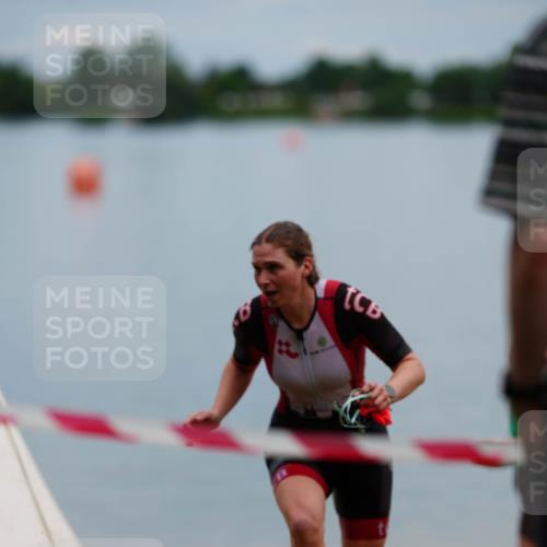 21.06.2026 - 29. Vierlanden-Triathlon LAZAROV Photography http://msf.ph/oto/9865162 21.06.2026 12:32:52 Schwimmen 1005 meine-sportfotos.de