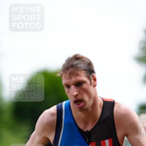 21.06.2026 - 29. Vierlanden-Triathlon LAZAROV Photography http://msf.ph/oto/9865168 21.06.2026 12:56:41 Schwimmen 1022, 1087 meine-sportfotos.de