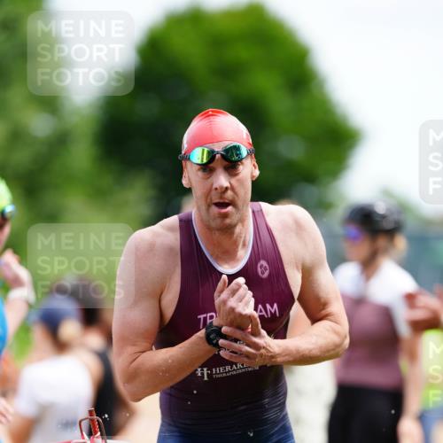 21.06.2026 - 29. Vierlanden-Triathlon LAZAROV Photography http://msf.ph/oto/9865181 21.06.2026 12:57:13 Schwimmen 1040, 1042, 1043, 1047, 1048, 1049, 1065, 1080 meine-sportfotos.de