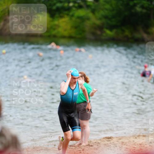 21.06.2026 - 29. Vierlanden-Triathlon LAZAROV Photography http://msf.ph/oto/9865189 21.06.2026 12:57:29 Schwimmen 1043, 1048, 1052, 1056 meine-sportfotos.de