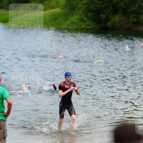 21.06.2026 - 29. Vierlanden-Triathlon LAZAROV Photography http://msf.ph/oto/9865205 21.06.2026 12:58:07 Schwimmen 1092 meine-sportfotos.de