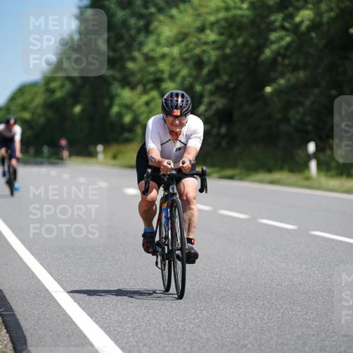 21.06.2026 - Viking Triathlon Michael Burmester http://msf.ph/oto/9865224 21.06.2026 11:54:10 Radfahren 62, 81, 143, 209, 231, 309, 347, 354, 424, 448, 454, 579, 662 meine-sportfotos.de