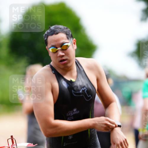 21.06.2026 - 29. Vierlanden-Triathlon LAZAROV Photography http://msf.ph/oto/9865230 21.06.2026 12:58:26 Schwimmen 1026, 1028, 1032, 1033, 1053, 1063 meine-sportfotos.de