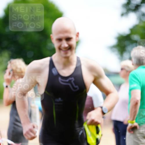 21.06.2026 - 29. Vierlanden-Triathlon LAZAROV Photography http://msf.ph/oto/9865234 21.06.2026 12:58:34 Schwimmen 1028, 1033, 1059, 1066 meine-sportfotos.de