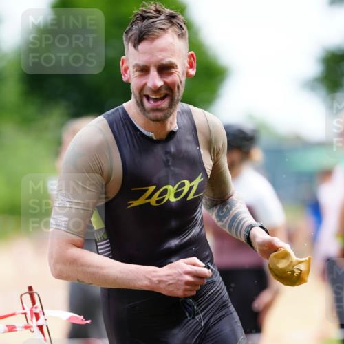 21.06.2026 - 29. Vierlanden-Triathlon LAZAROV Photography http://msf.ph/oto/9865257 21.06.2026 12:59:03 Schwimmen 1023, 1030, 1035, 1067, 1068, 1071 meine-sportfotos.de