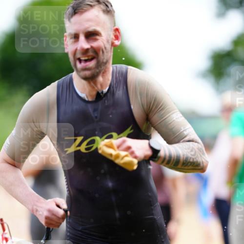 21.06.2026 - 29. Vierlanden-Triathlon LAZAROV Photography http://msf.ph/oto/9865258 21.06.2026 12:59:03 Schwimmen 1023, 1030, 1035, 1067, 1068, 1071 meine-sportfotos.de