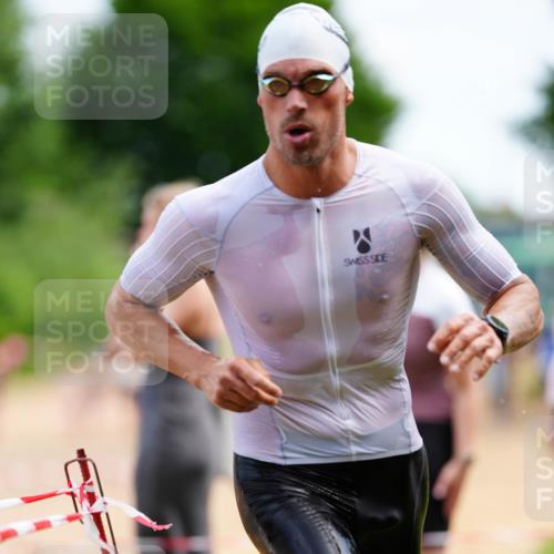 21.06.2026 - 29. Vierlanden-Triathlon LAZAROV Photography http://msf.ph/oto/9865261 21.06.2026 12:59:05 Schwimmen 1023, 1030, 1035, 1051, 1067, 1068, 1071, 1081 meine-sportfotos.de