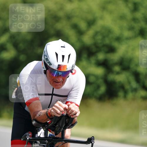 21.06.2026 - Viking Triathlon Michael Burmester http://msf.ph/oto/9865262 21.06.2026 11:54:22 Radfahren 81, 114, 209, 234, 243, 264, 265, 309, 347, 392, 417, 447, 530, 579, 627, 662, 662 meine-sportfotos.de