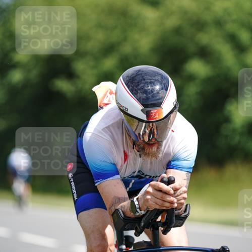 21.06.2026 - Viking Triathlon Michael Burmester http://msf.ph/oto/9865265 21.06.2026 11:54:32 Radfahren 2, 19, 81, 114, 234, 243, 264, 265, 392, 399, 417, 447, 530, 627, 662 meine-sportfotos.de