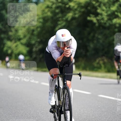 21.06.2026 - Viking Triathlon Michael Burmester http://msf.ph/oto/9865283 21.06.2026 11:54:37 Radfahren 2, 19, 114, 213, 234, 243, 264, 265, 345, 392, 399, 417, 447, 530, 627, 662 meine-sportfotos.de