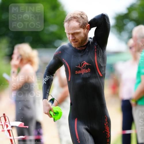 21.06.2026 - 29. Vierlanden-Triathlon LAZAROV Photography http://msf.ph/oto/9865291 21.06.2026 12:59:32 Schwimmen 1058, 1069, 1076, 1086, 1088 meine-sportfotos.de