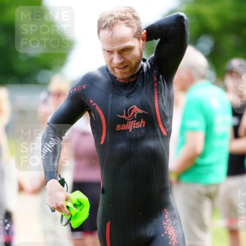 21.06.2026 - 29. Vierlanden-Triathlon LAZAROV Photography http://msf.ph/oto/9865294 21.06.2026 12:59:32 Schwimmen 1058, 1069, 1076, 1086, 1088 meine-sportfotos.de