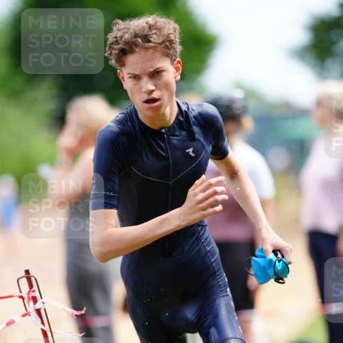21.06.2026 - 29. Vierlanden-Triathlon LAZAROV Photography http://msf.ph/oto/9865297 21.06.2026 12:59:40 Schwimmen 1034, 1036, 1037, 1058, 1061, 1069, 1079, 1086, 1088 meine-sportfotos.de